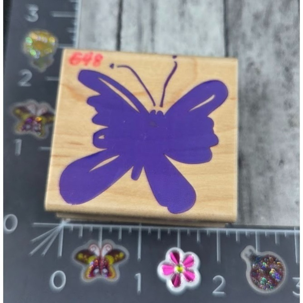Hero Arts Purple Butterfly E2640 Silhouette Rubber Stamp Wood #S10